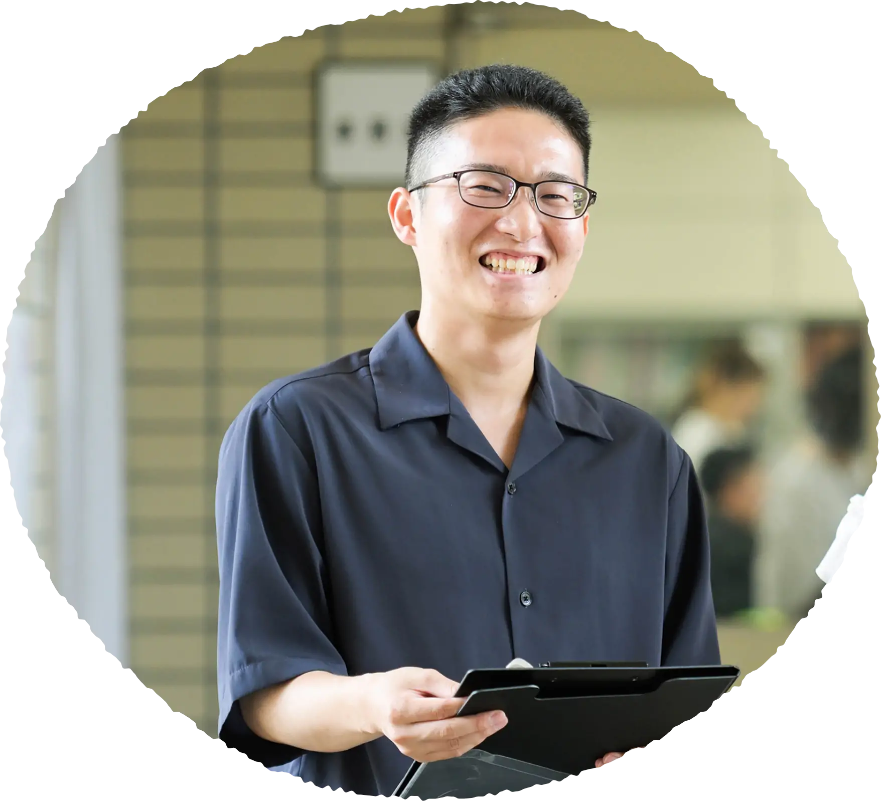 男性職員の画像