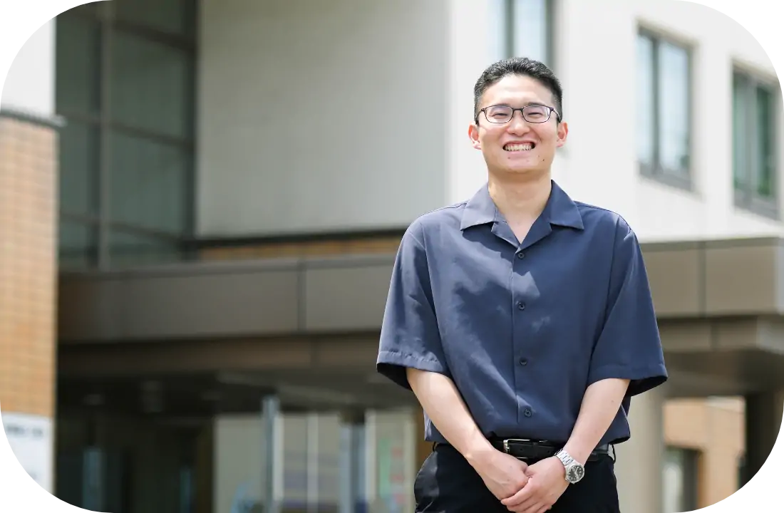 男性職員の画像